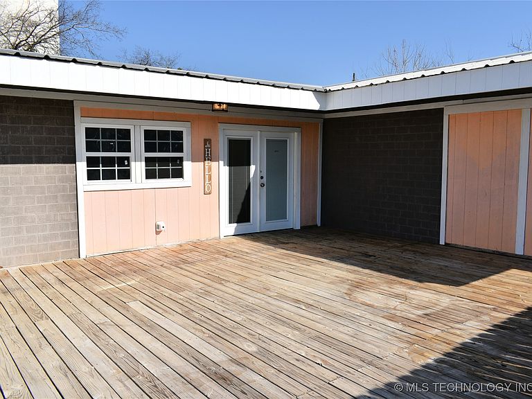 Listing photo 4