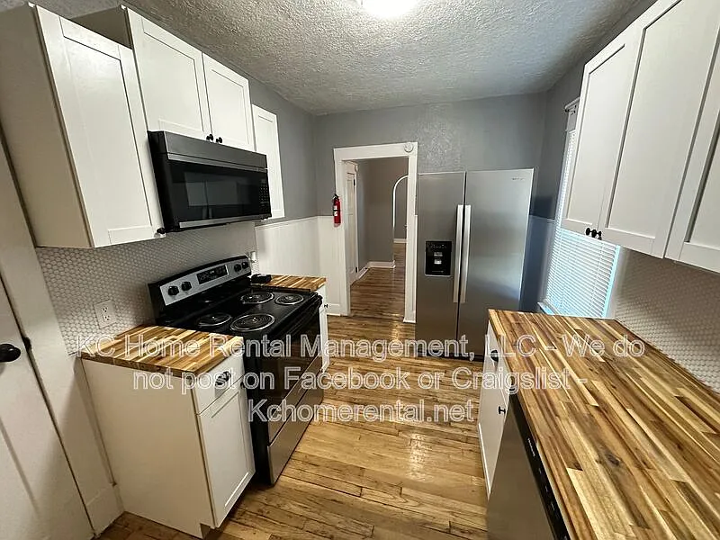 2 bed, 1.0 bath, $870 — Photo 4