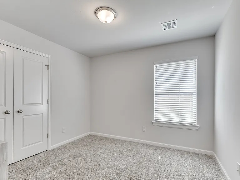 18305 Autumn Grove Dr — Photo 20