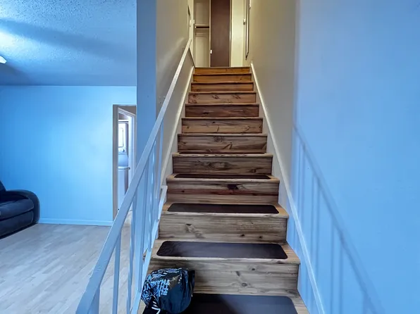 2305 S Pinebrook Ln #11, Des Moines, WA 98198