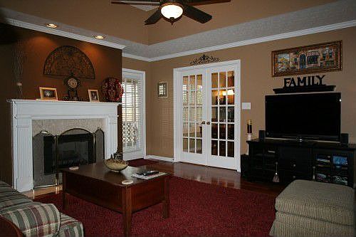 5th image of 373 Woodlands Dr