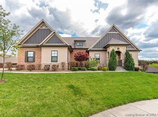 3703 Gracie Ct, Floyds Knobs, IN 47119