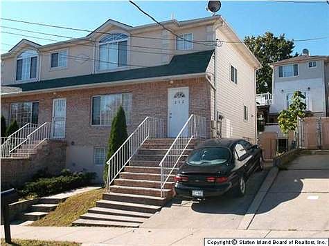 2nd image of 282 Wingham St