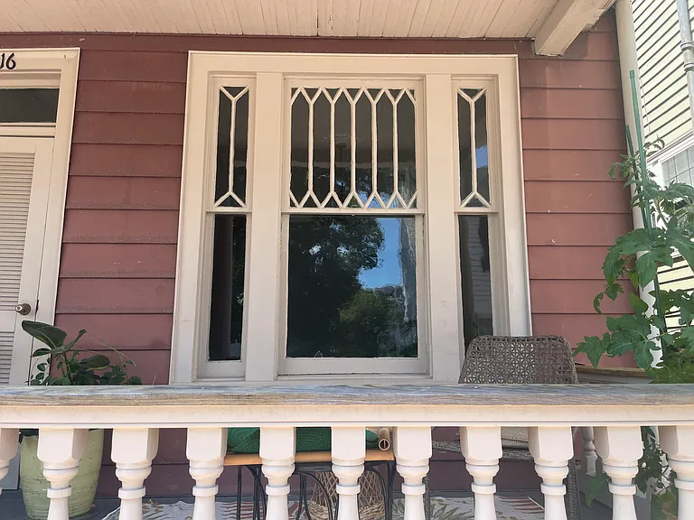 216 Glasgow St — Photo 10