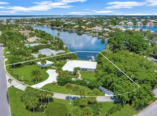 1986 Mooringline Dr, Vero Beach, FL 32963