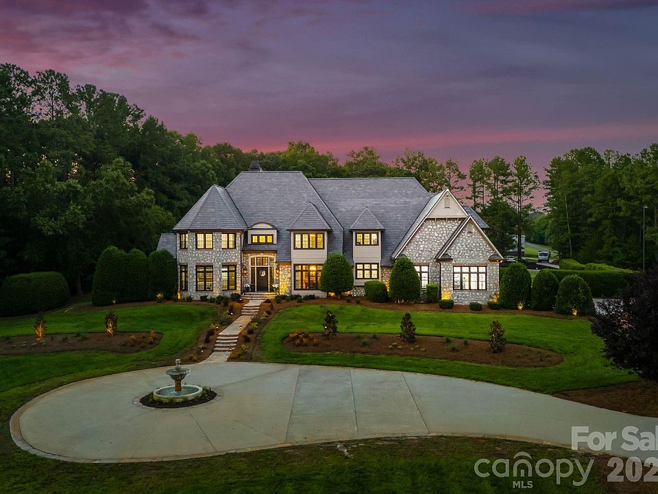 1st image of 525 Lake Lynn Rd