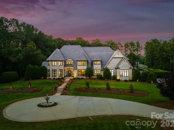 525 Lake Lynn Rd, Concord, NC 28025