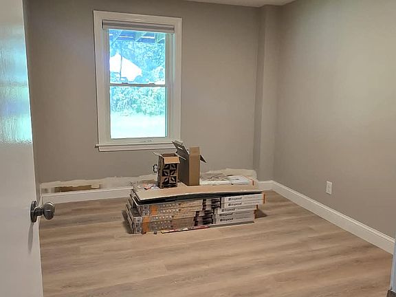 5th image of 14 Link St #1F
