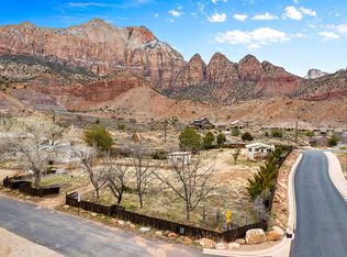 926 Foothill Ln, Springdale, UT 84767