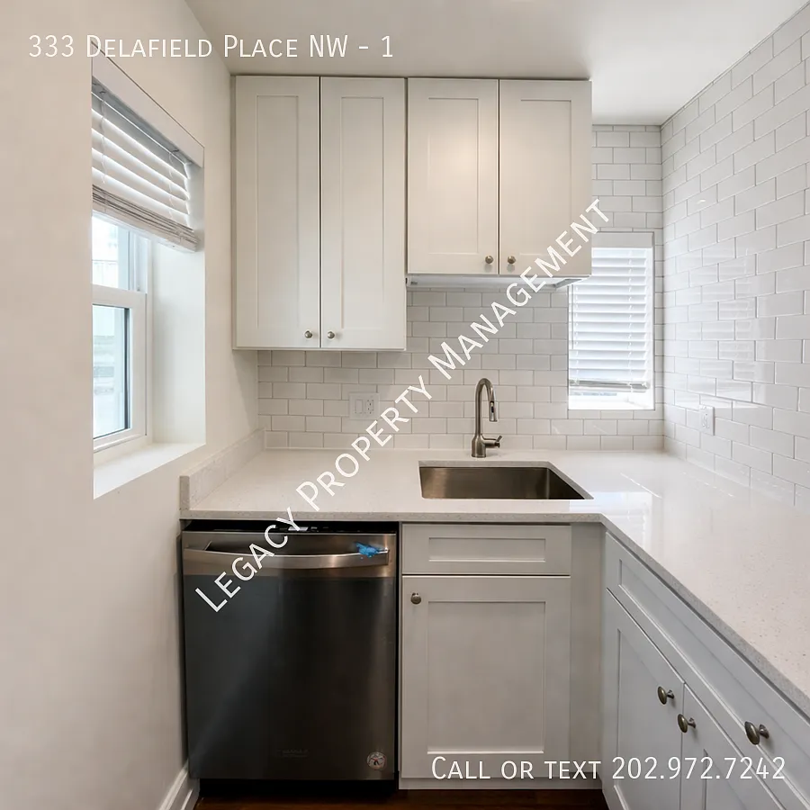 Spacious Petworth Living | Ideal for Co-Living + Easy MD Commute — Photo 3