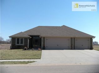 303 S Peach Tree Ave, Lone Jack, MO 64070