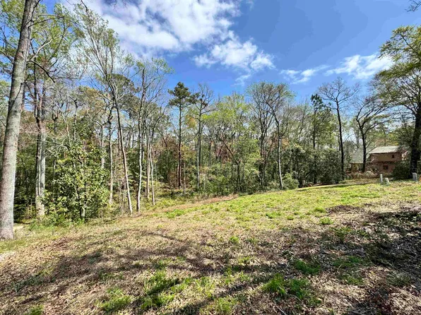 1677 Carriage Ln., Little River, SC 29566