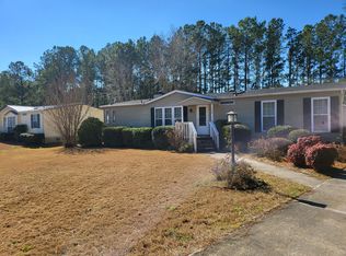 136 Champion Dr, Hampstead, NC 28443