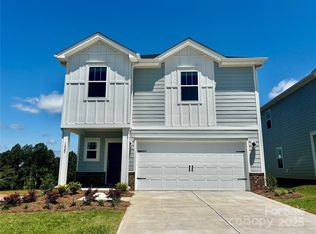 1420 Wildflower St, Newton, NC 28658