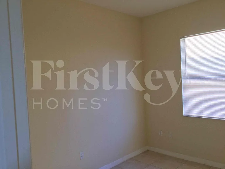 18884 SW 319th St — Photo 12