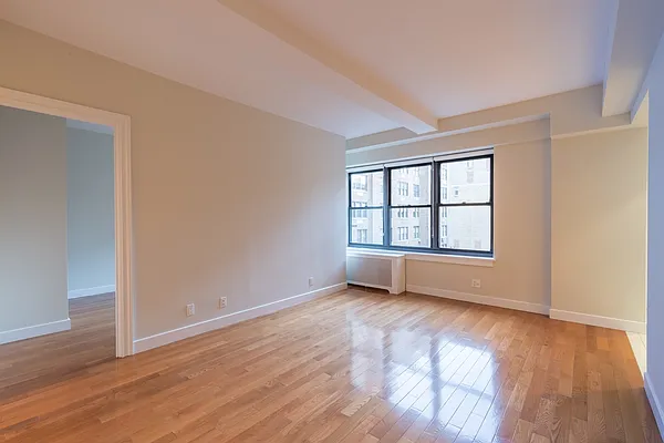 Rented by Stonehenge NYC LLC | media 51
