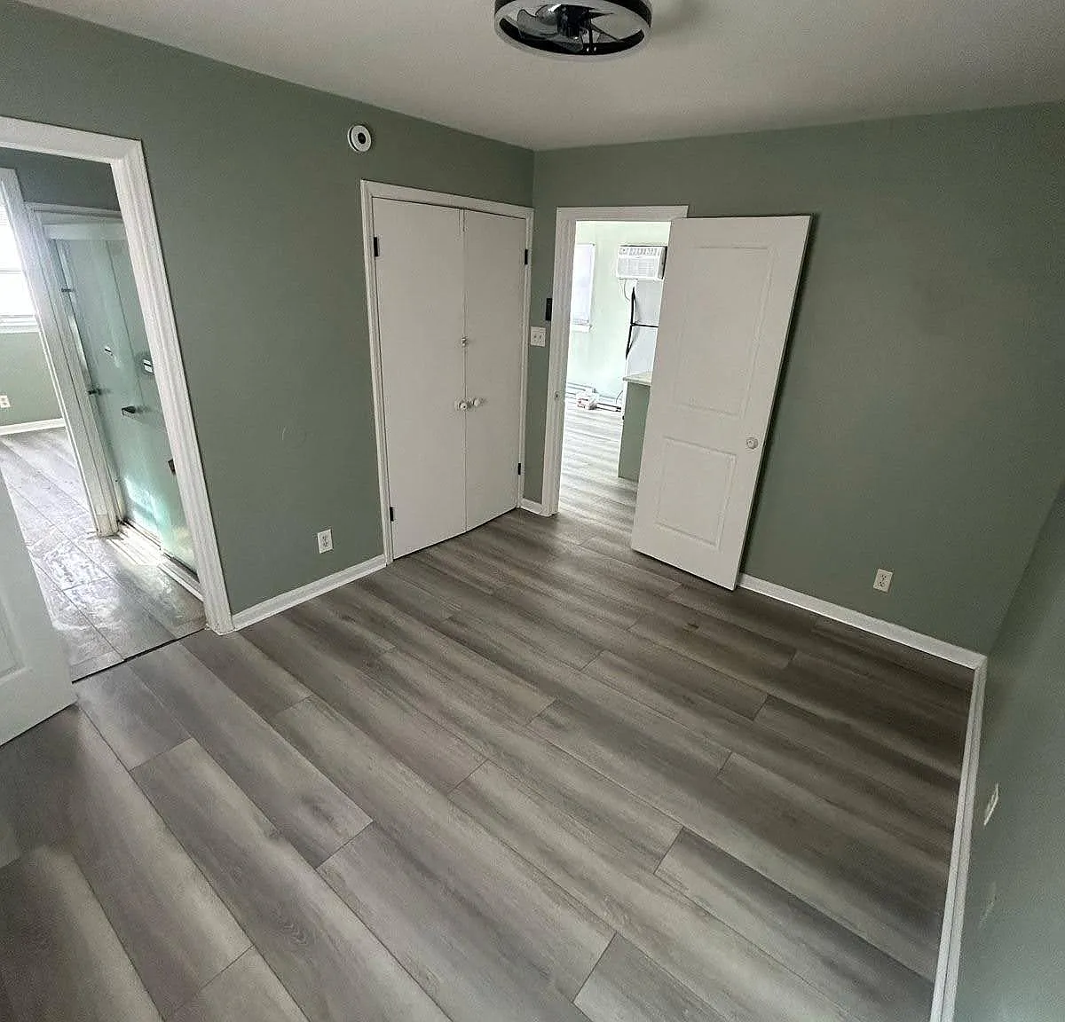 2bd/1bath Duplex / Washer/Dryer Hookups / Near Nccu & Durham Tech — Photo 4