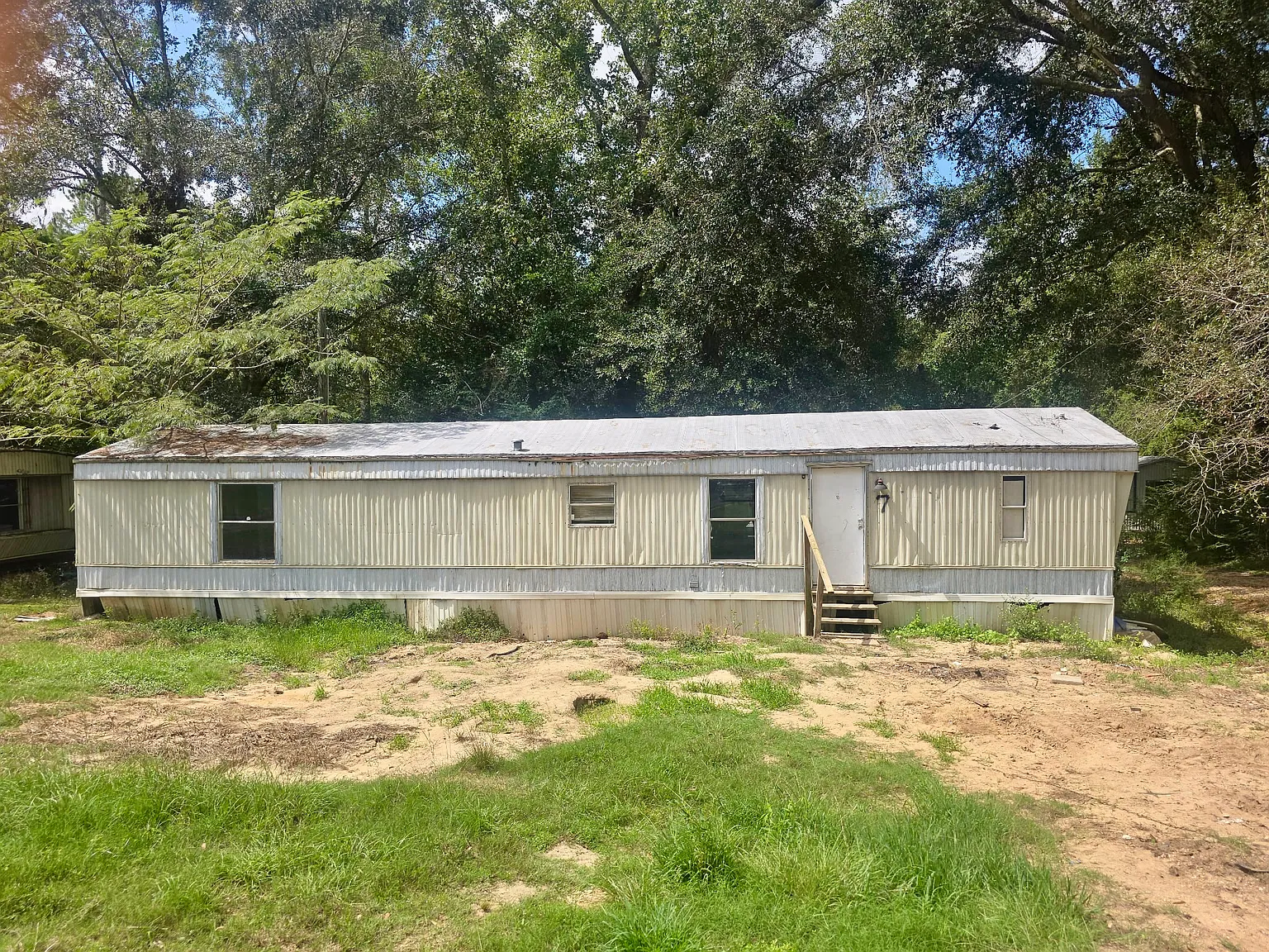 2 bed, 840 sqft, $595 — Photo 2