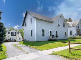 45 W Main St, Vergennes, VT 05491