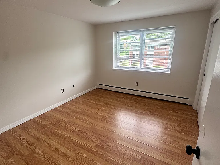 120 Clinic Dr #303 — Photo 5