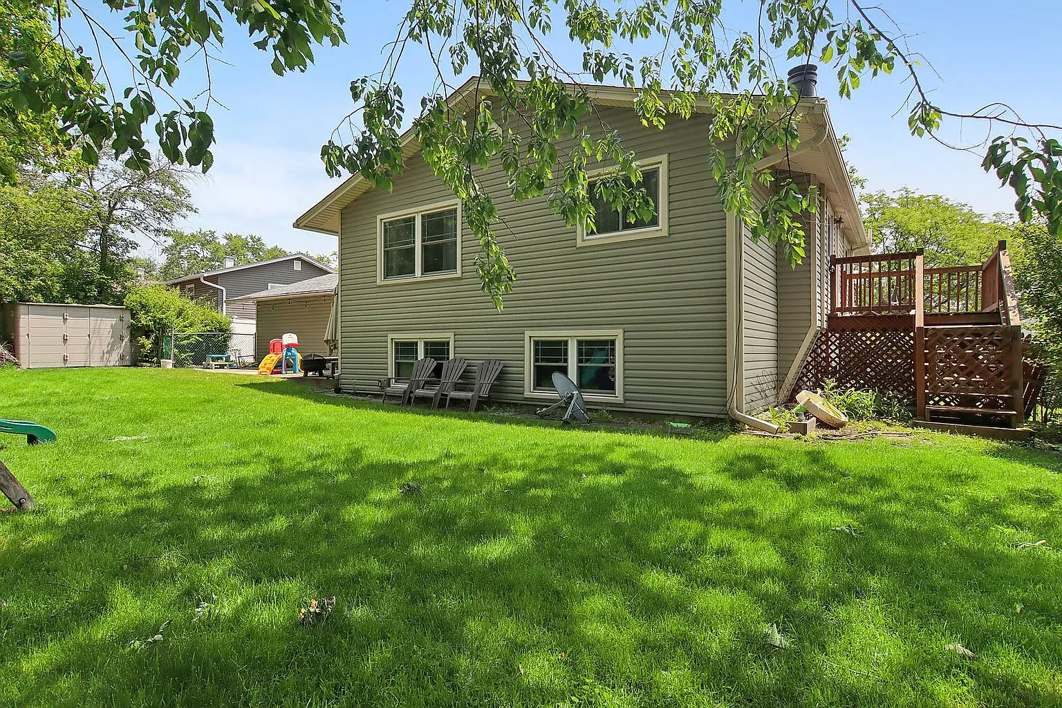 5 bed, 2538 sqft, $3,550 — Photo 2