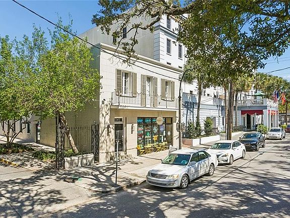 4th image of 427 Esplanade Ave #106
