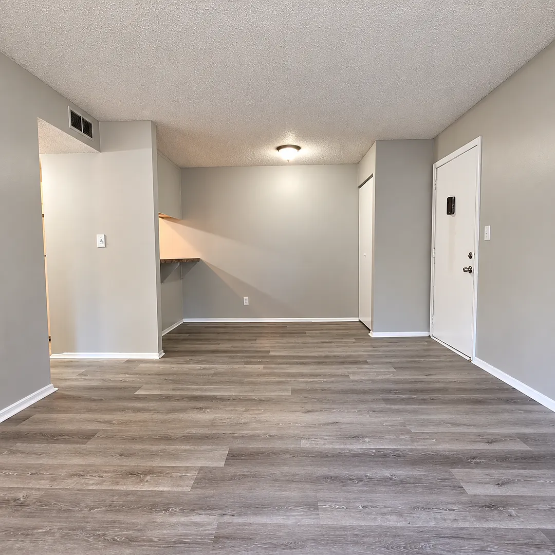 Move In Special! Under New Management - 1bd/1ba — Photo 4