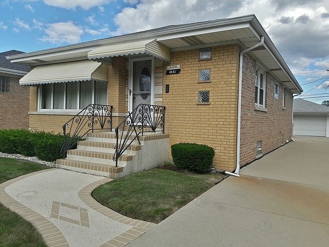 1st image of 4441 N Canfield Ave
