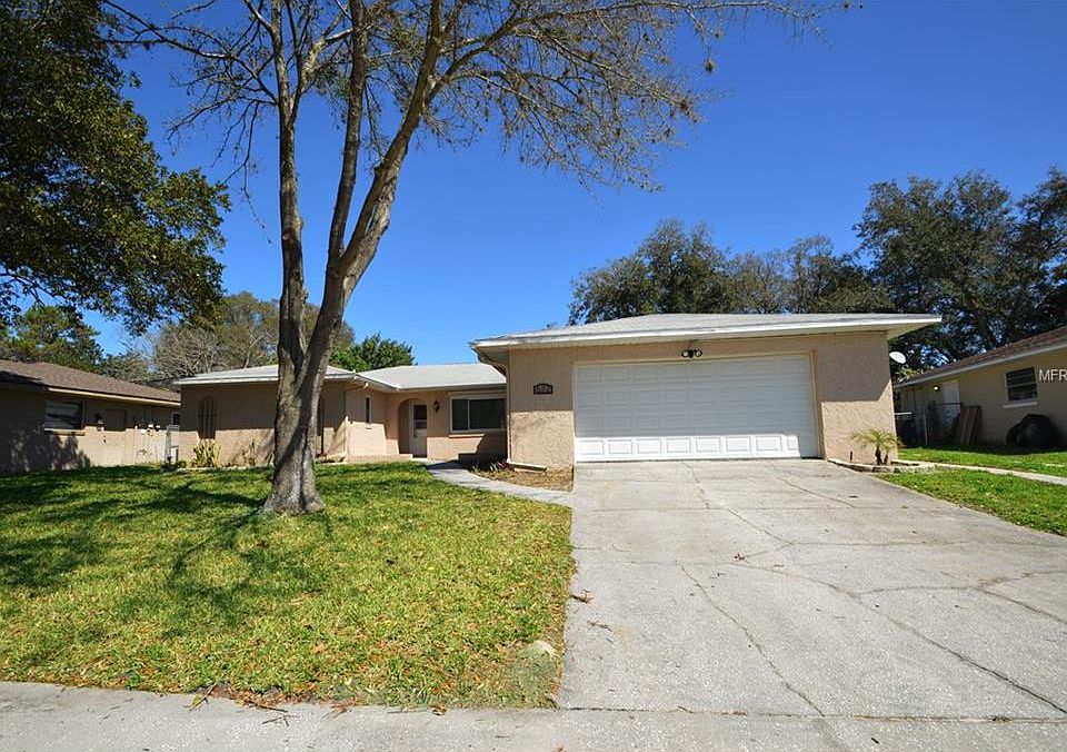 1st image of 622 Sprucewood Cir