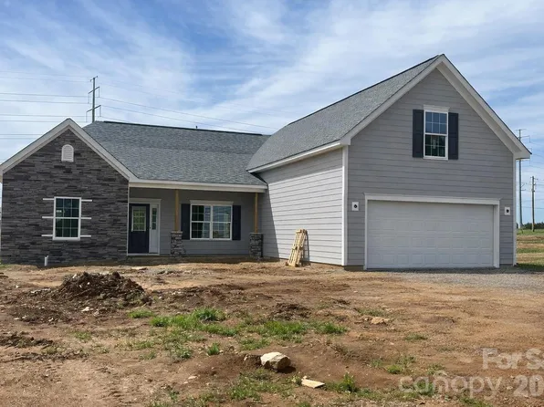 262 Corrie Ann Dr, Concord, NC 28027