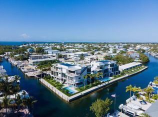 301 Buttonwood Circle B, Key Largo, FL 33037