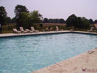 2nd image of 900 Braemer Northeast Cir