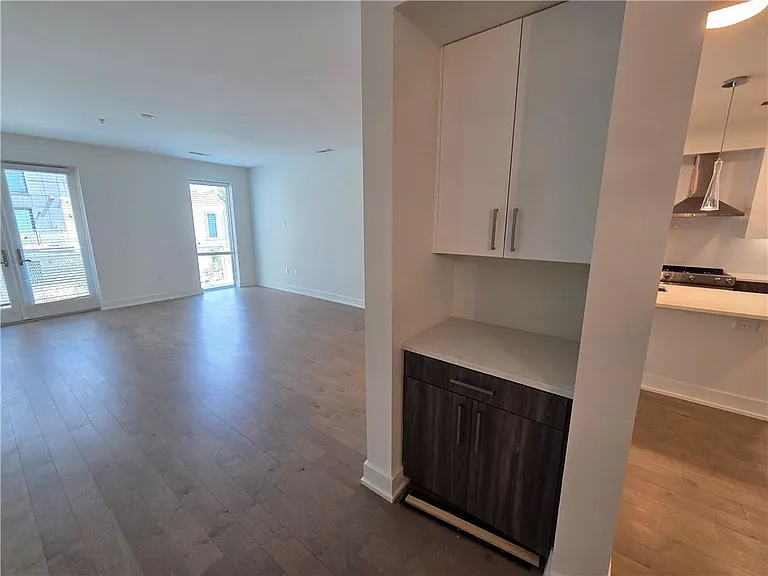775 Juniper St NE #428 — Photo 9