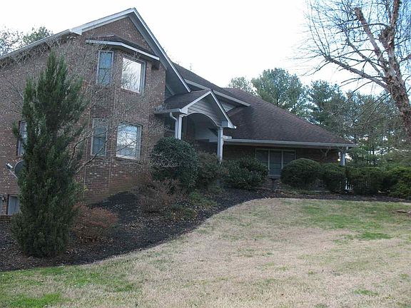 2nd image of 1211 Hodge Dr