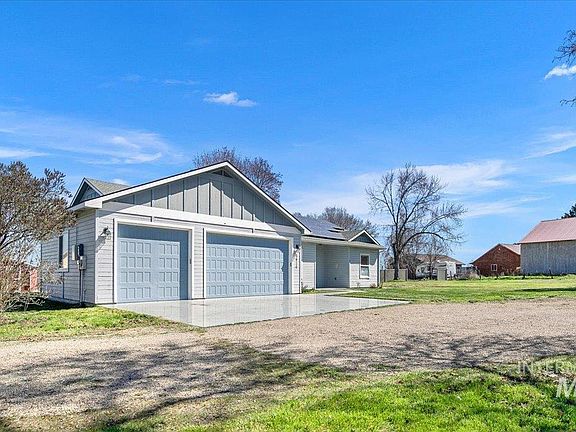 3rd image of 3610 S Robinson Blvd