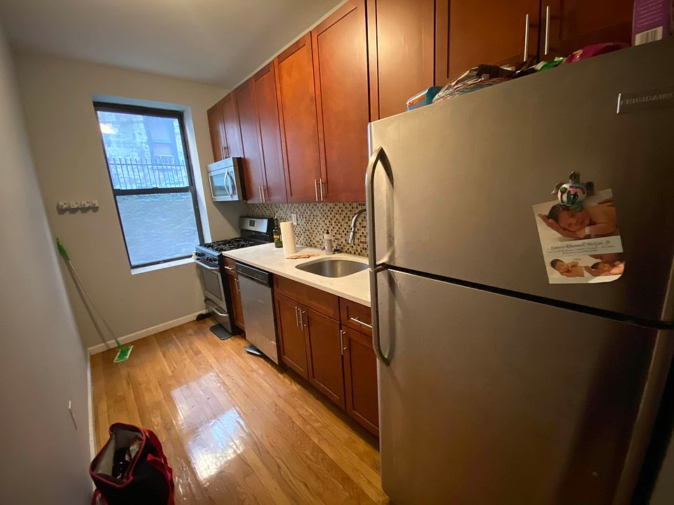 1st image of 64 Wadsworth Ter APT 2