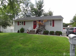 4 Wilbur Ter, Sayreville, NJ 08872