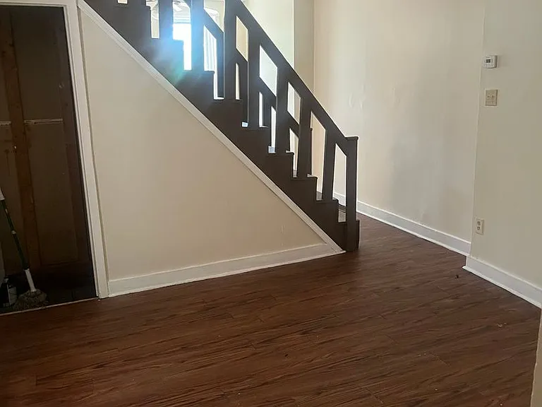 405 E Rittenhouse St — Photo 5