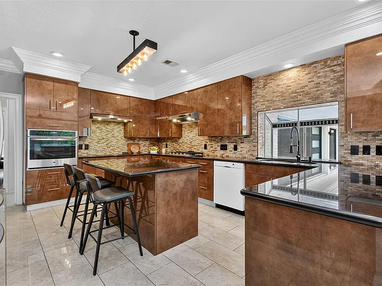 5518 Fragrant Cloud Ct — Photo 16