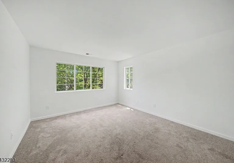 415 Union St — Photo 26