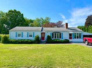 3 Vadnais St, Easthampton, MA 01027