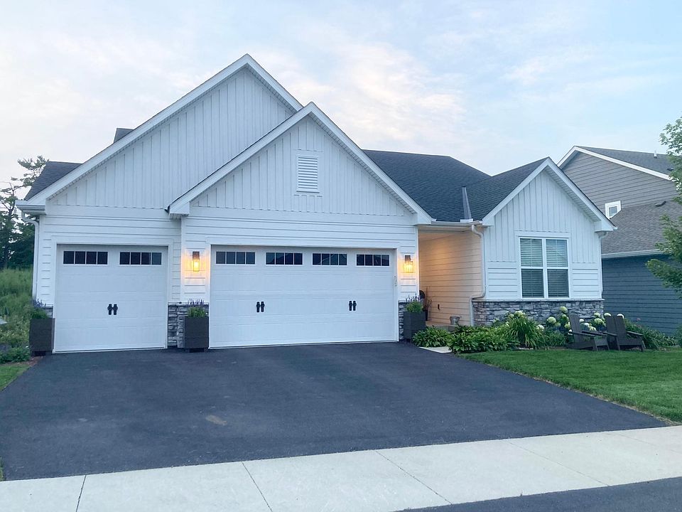 1st image of 7053 Pearl Dr