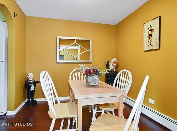 4th image of 1430 N Evergreen Ave APT 2C