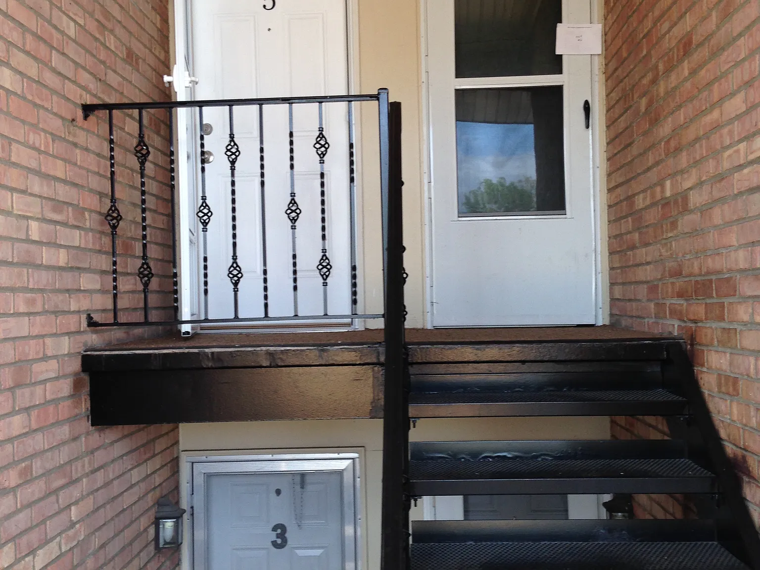 2 bed, 768 sqft, $1,250 — Photo 1