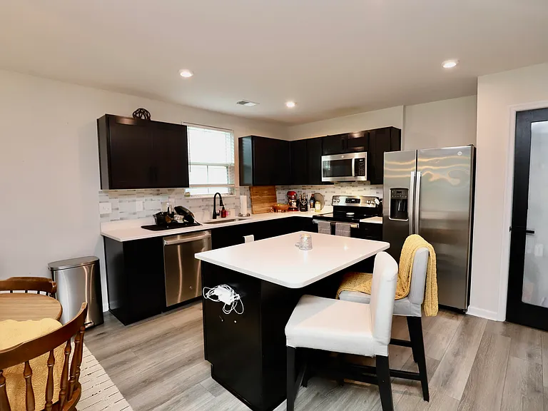 1029 Bermuda Cedar Ln — Photo 33