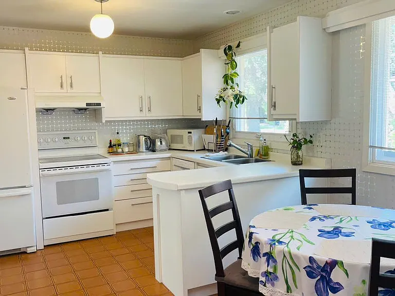1 Cotillion Ct — Photo 9