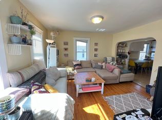 7 Craigie Ter #2H, Somerville, MA 02143