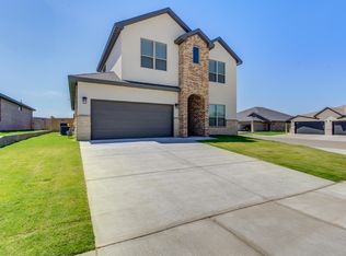 601 E 13th St, Wolfforth, TX 79382
