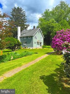 1396 River Rd, Upper Black Eddy, PA, 18972