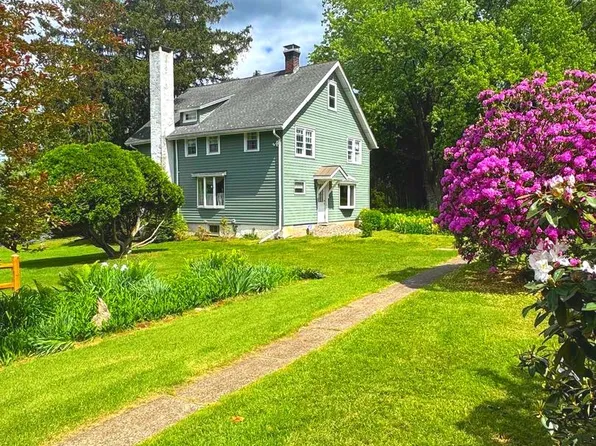 1396 River Rd, Upper Black Eddy, PA 18972